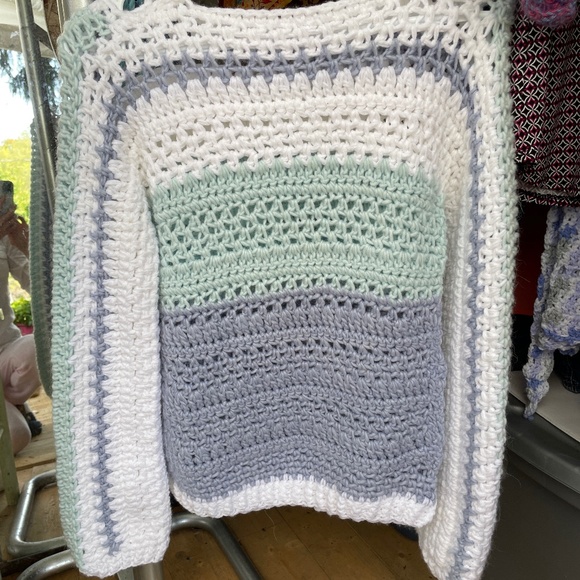 Hand crocheted sweater - Picture 1 of 3